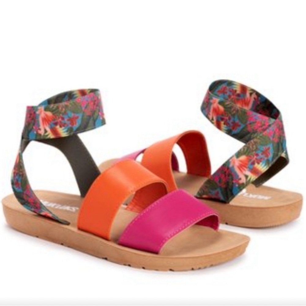 Muk Luks Multicolor Floral Ankle-Strap About Me Sandal. Women’s 7. Never worn.